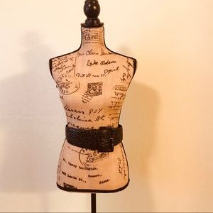 Black vintage CADAZ genuine leather belt